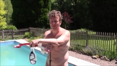 Eerste schoonmaak zwembad